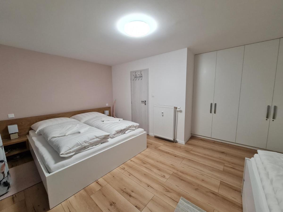 Ema A Peter Apartment *